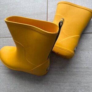 AMAZING LIMITED EDITION YELLOW CHARLEY TOTES WATERPROOF BOOTS SIZE 11/12 TODDLER